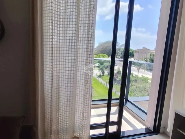 Imagem 2: Apartamento Duplex com 2 Dormitórios, 1 Suíte a 300 Metros da Praia do Campeche