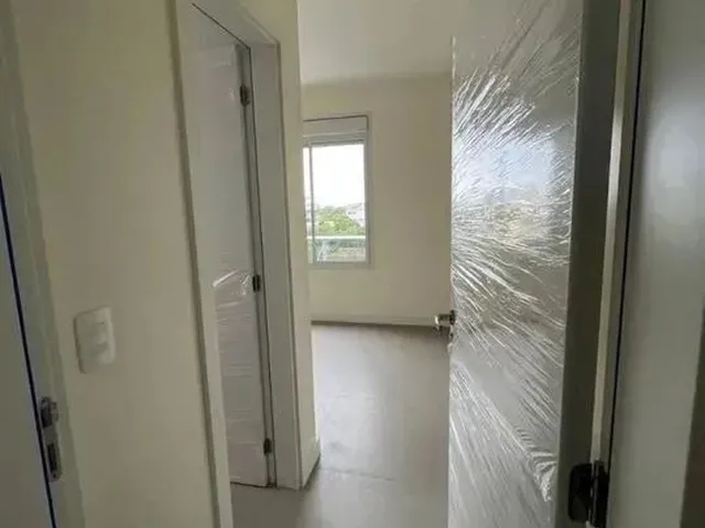 Imagem 9: Apartamento para Venda em Florianópolis, Rio Tavares, 2 Dormitórios, 1 Suíte, 2