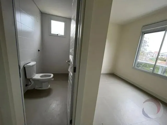 Imagem 2: Apartamento para Venda em Florianópolis, Rio Tavares, 2 Dormitórios, 1 Suíte, 2