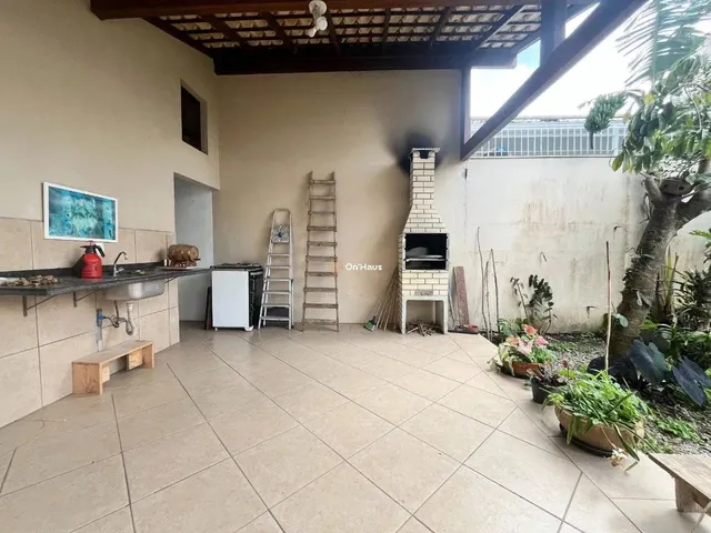 Imagem 8: Casa À Venda - 3 Suítes - 255 M2 - Bairro Carianos