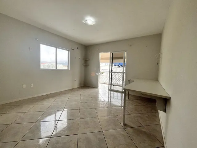 Imagem 15: Casa À Venda - 3 Suítes - 255 M2 - Bairro Carianos