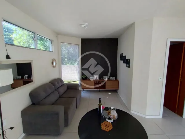 Imagem: Casa Contemporânea no Campeche a 600 M