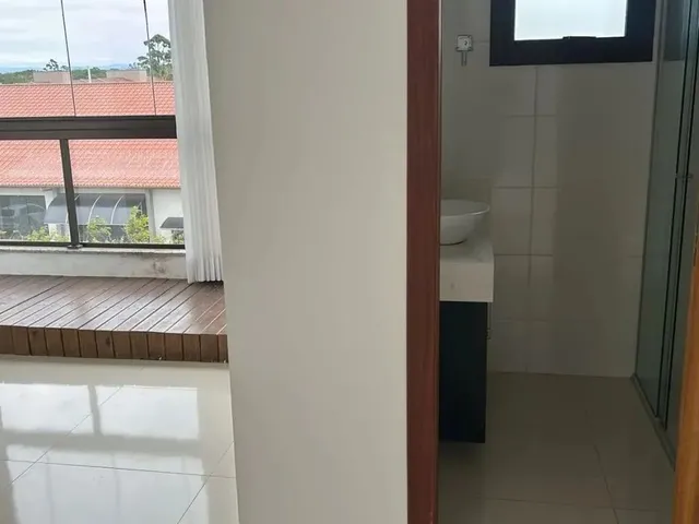 Imagem 11: Cobertura para Venda em Florianópolis, Campeche, 3 Dormitórios, 1 Suíte, 3 Banheiros