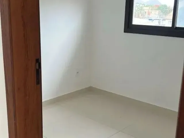 Imagem 4: Cobertura para Venda em Florianópolis, Campeche, 3 Dormitórios, 1 Suíte, 3 Banheiros