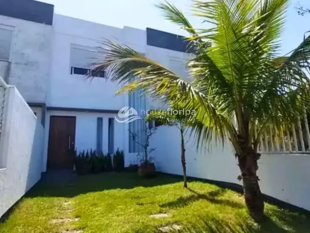 Imagem: Casa com 3 Quartos, Suíte, Quintal e 2