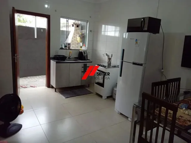 Imagem 11: Apartamento Térreo de 2 Dormitórios À Venda na Praia do Campeche em Florianópolis
