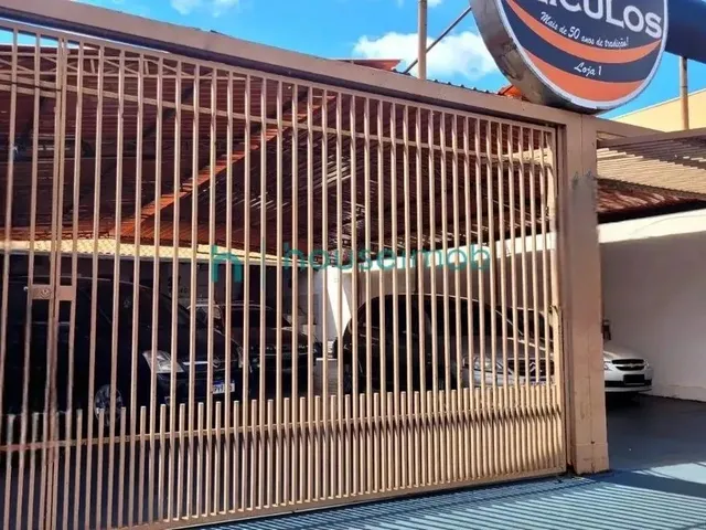 Imagem: O apartamento possui 1 Dormitório, 1 Banheiro, 50m² de