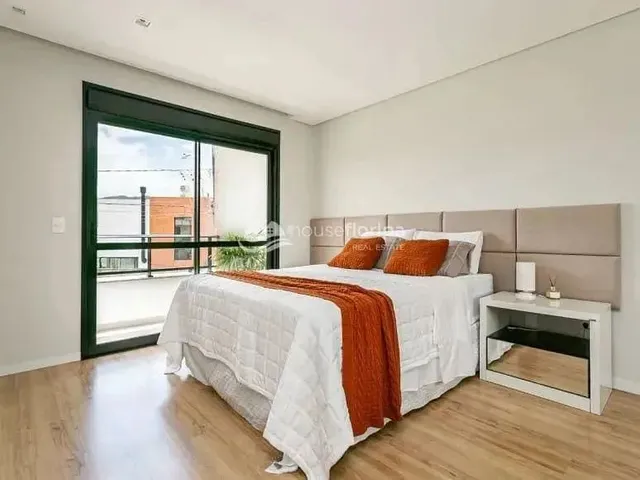Imagem 4: Incrível Casa À Venda em Condomínio Fechado com 3 Dormitórios, com Móveis Planejados