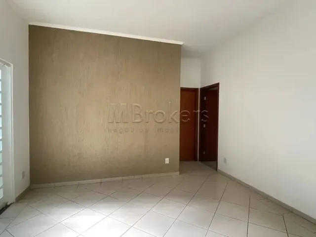 Imagem 1: Casa com 03 Dormitórios Sendo 01 Suíte no Altos do Paraíso em Botucatu