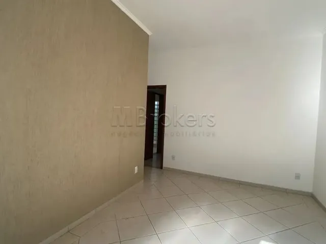 Imagem 12: Casa com 03 Dormitórios Sendo 01 Suíte no Altos do Paraíso em Botucatu