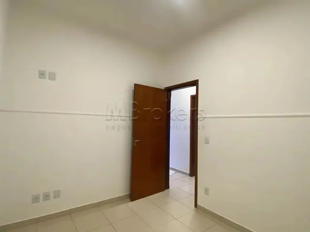 Imagem 3: Casa com 03 Dormitórios Sendo 01 Suíte no Altos do Paraíso em Botucatu
