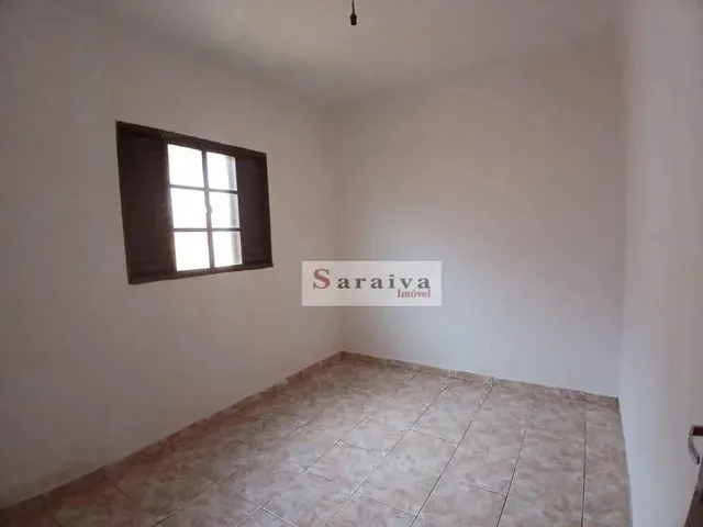 Imagem 14: Casa com 2 Dormitórios para Alugar, 800 M² por R$ 1.000,00/Mês - Jardim Maria Rosaria