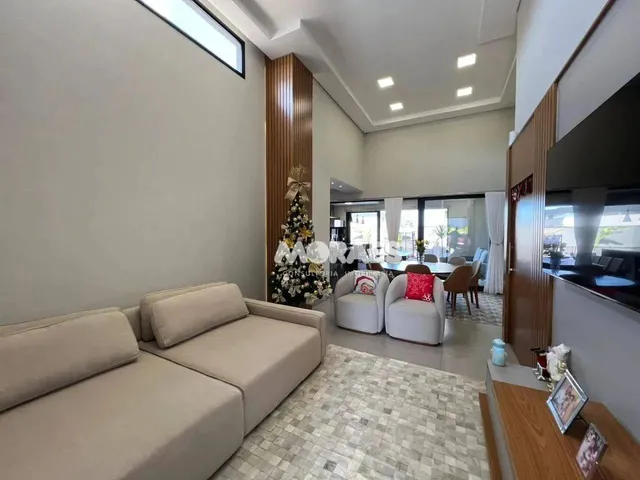 Imagem: Casa com 3 Quartos, 1 Suíte, 394 M²