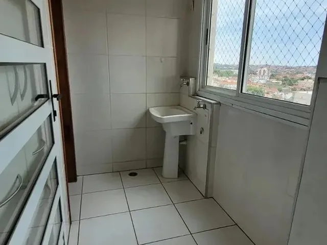 Imagem 10: Imóvel para Aluguel Tem 96 Metros Quadrados com 3 Quartos em Centro - Botucatu - Sp