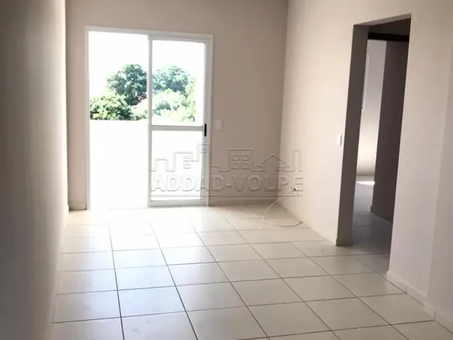 Imagem: O apartamento possui 2 Dormitórios, 1 Banheiro, 1 Vaga na