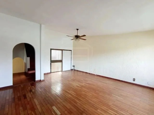 Imagem: Casa com 3 Quartos para Locação na Vila