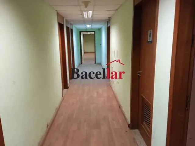 Imagem 2: Andar - / Comercial / Centro