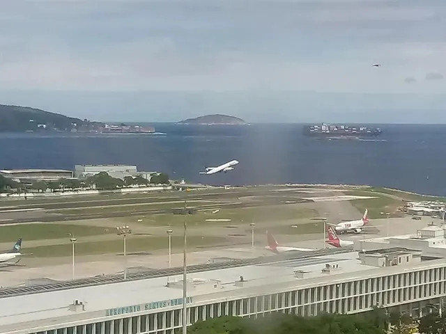 Imagem: Centro Empresarial 695M² com Vista Panorâmica