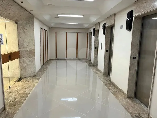 Imagem: Sala Comercial À Venda Ou para Alugar no