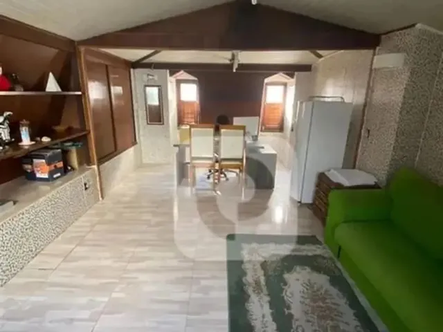 Imagem: Apartamento de 6 Andares no Centro Comercial