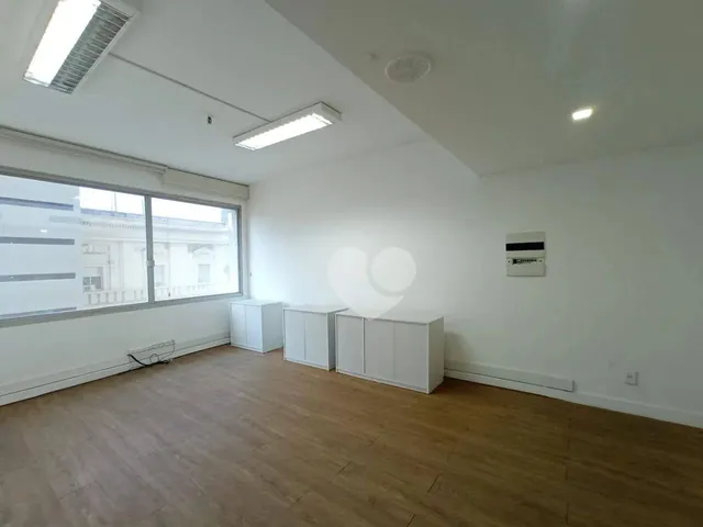Imagem: Andar Corporativo À Venda, 219 M² por