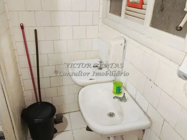 Imagem 6: Largo da Carioca, na Boca do Metrô, Vazia, Fundos, com 14,00M², Vazia, Andar Alto