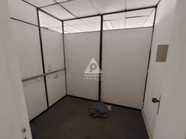 Imagem 4: Privilégio Imóveis Vende no Centro do Rio de Janeiro, 2 Excelentes Salas Comerciais! As