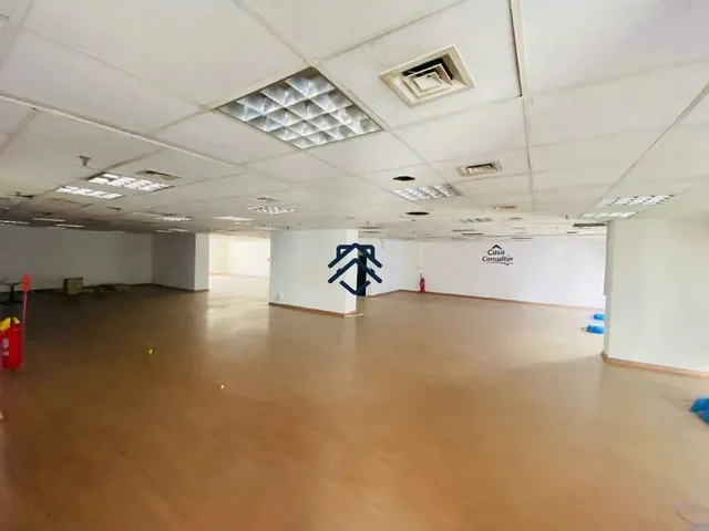 Imagem 7: Compre Sua Sala Comercial no Coração do Centro do Rio!