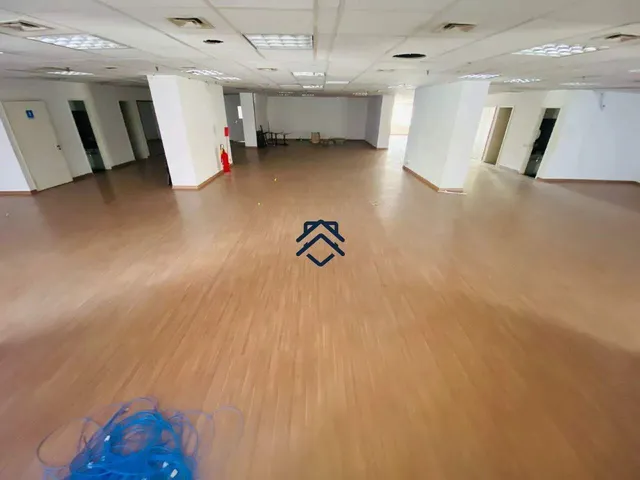 Imagem 14: Compre Sua Sala Comercial no Coração do Centro do Rio!