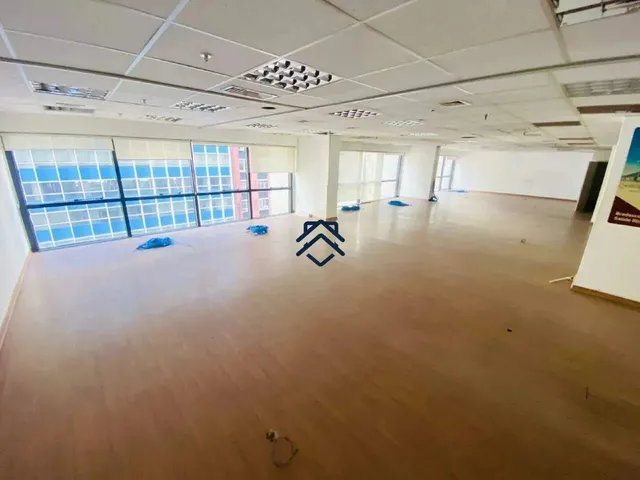 Imagem 15: Compre Sua Sala Comercial no Coração do Centro do Rio!
