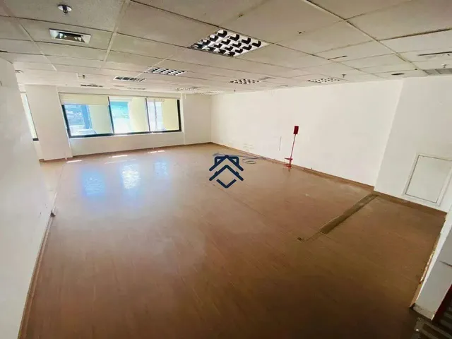 Imagem 16: Compre Sua Sala Comercial no Coração do Centro do Rio!