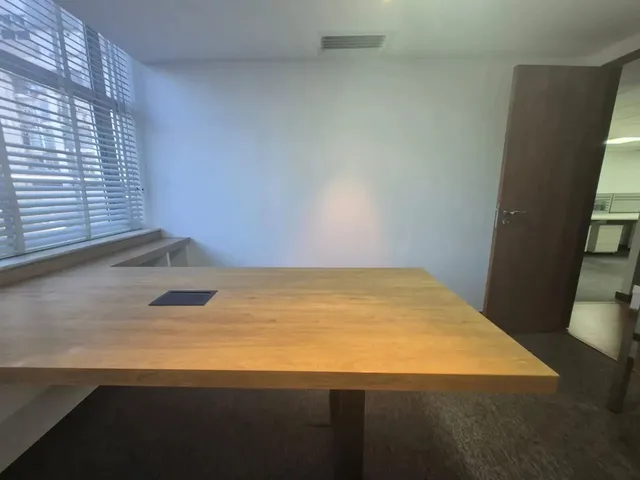 Imagem 13: Sala Comercial com 250M² no Centro da Cidade!