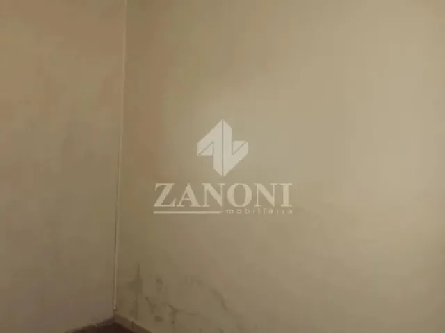 Imagem 11: Casa Conj Requiao com Dois Quartos , Frente