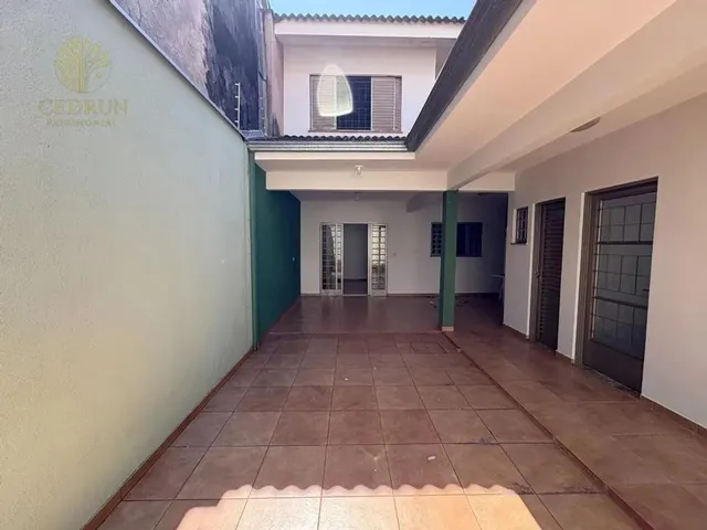 Imagem 8: Sobrado para Alugar em Maringá, Jardim Cidade Monções, com 3 Quartos, com 160 M²