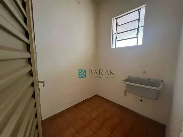 Imagem 16: Casa com Edícula, Total 5 Dormitórios para Alugar, 150 M² por R$ 2.100/Mês - Jardim