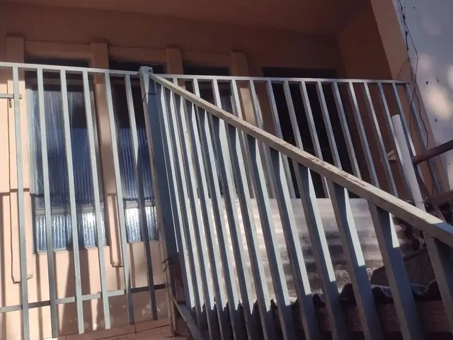 Imagem: Casa com 4 Peças