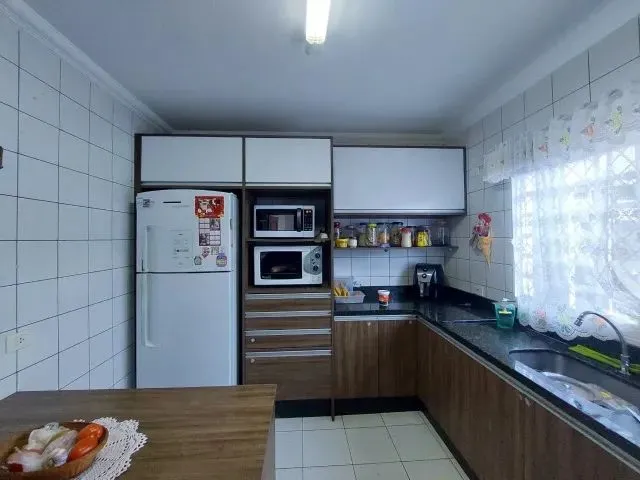 Imagem 6: Aluga-Se! Sobrado para Locação na Região Nobre de Maringá - Excelente Localização