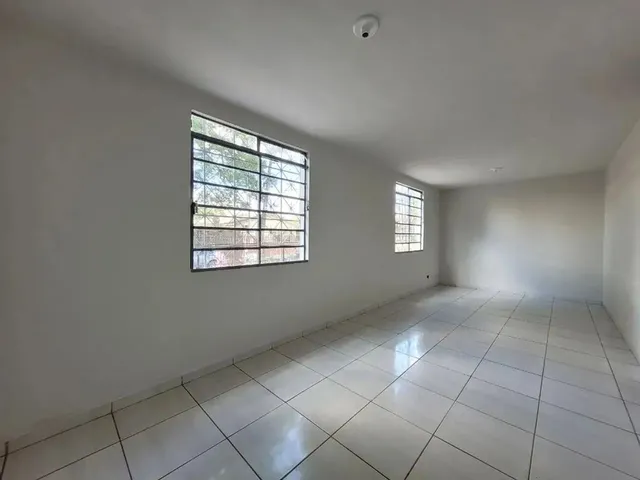 Imagem 6: Casa para Alugar em Maringá, Conjunto Habitacional Karina, com 3 Quartos, com 97.5 M²