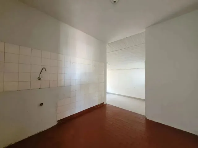 Imagem 15: Casa para Alugar em Maringá, Conjunto Habitacional Karina, com 3 Quartos, com 97.5 M²