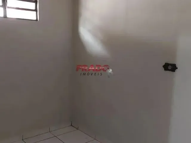 Imagem 15: Casa para Alugar em Maringá, Jardim Alvorada, com 2 Quartos, com 75 M²