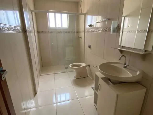 Imagem 15: Imóvel para Aluguel Tem 100 Metros Quadrados com 3 Quartos em Zona 01 - Maringá - Pr