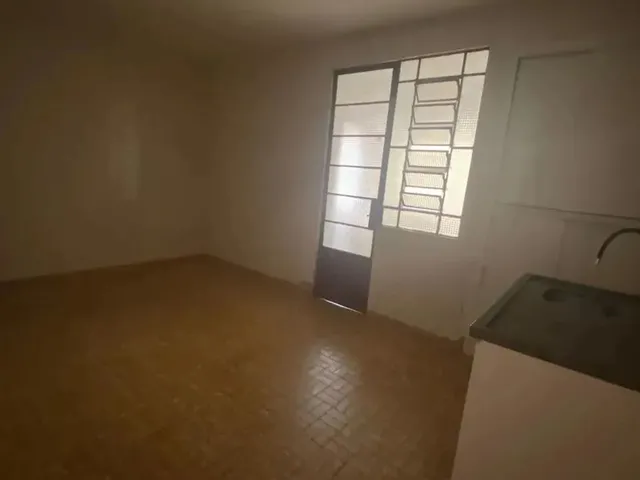 Imagem 6: Imóvel para Aluguel Tem 100 Metros Quadrados com 3 Quartos em Zona 01 - Maringá - Pr