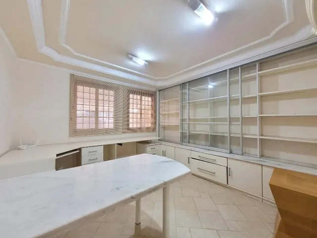 Imagem 8: Casa para Alugar em Maringá, Zona 04, com 4 Suítes, com 422.02 M²