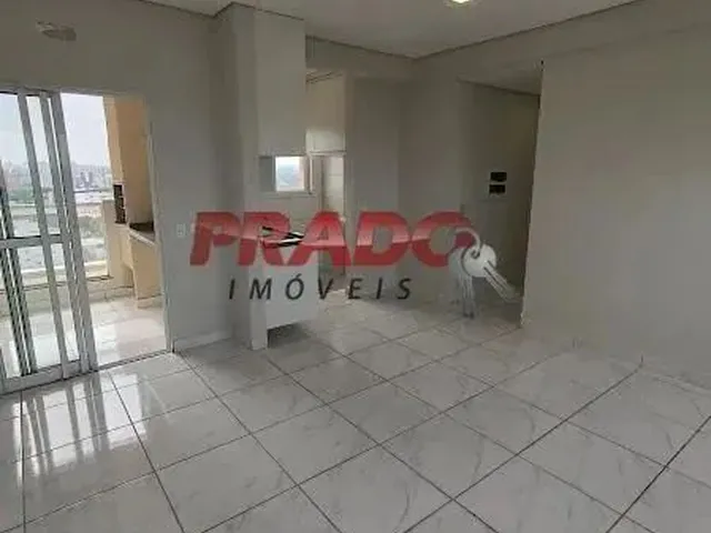 Imagem 5: Apartamento para Alugar em Maringá, Zona 05, com 2 Quartos, com 63.4 M², Premiatto