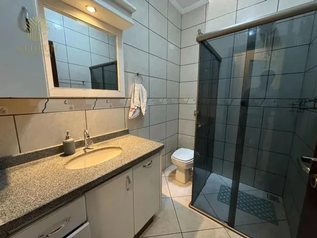 Imagem 7: Casa para Alugar em Maringá, Parque das Grevíleas, com 3 Quartos, com 160 M²
