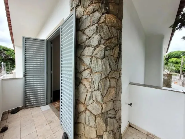 Imagem 8: Sobrado para Alugar em Maringá, Jardim Alvorada, com 3 Quartos, com 133.84 M²