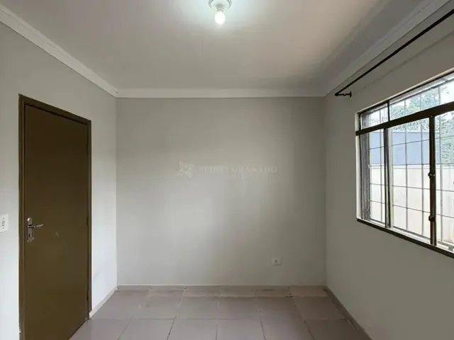 Imagem 13: Casa para Locação - 2 Quartos, Quintal Grande - Rua Peru - Jardim Alvorada/Maringá-Pr