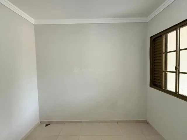Imagem 7: Casa para Locação - 2 Quartos, Quintal Grande - Rua Peru - Jardim Alvorada/Maringá-Pr