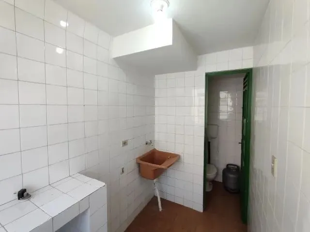 Imagem 4: Apartamento para Alugar com 03 Quartos na Zona 01