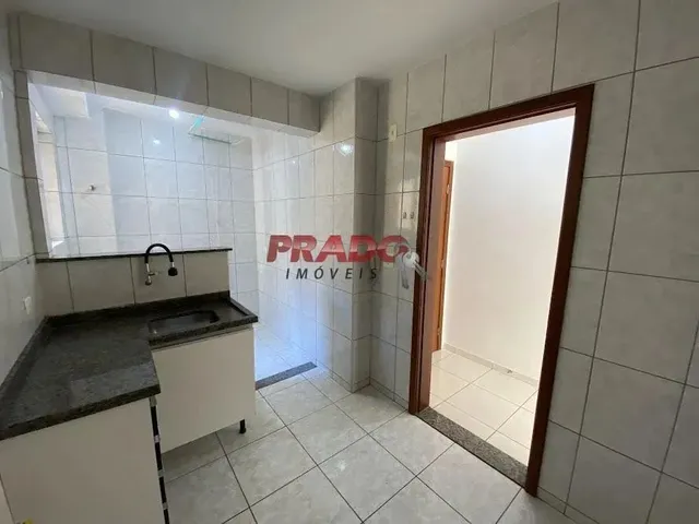 Imagem 12: Apartamento para Alugar em Maringá, Parque Residencial Aeroporto, com 2 Quartos, com 62
